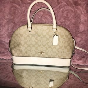 Coach large Sierra dome purse